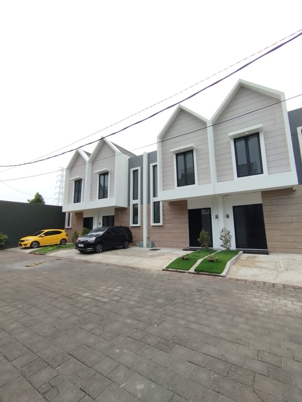 Investment-Grade 3BR House in Surabaya - Strong Rental & Resale Potential