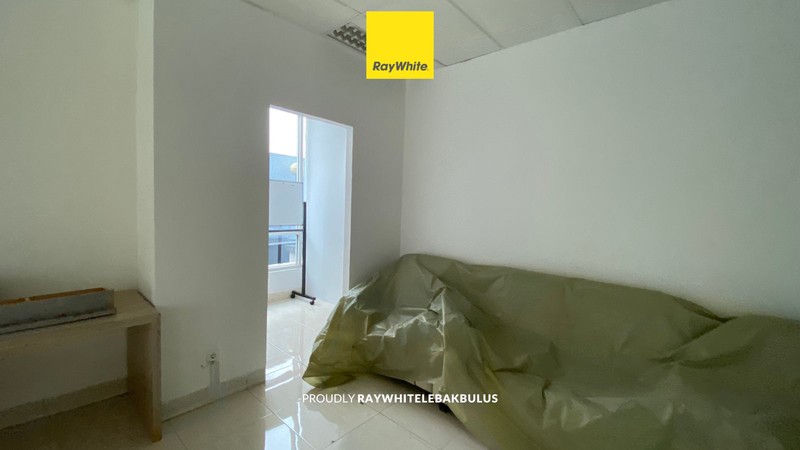 Disewakan Murah! Kantor/Tempat Usaha di Premium Area Jl Wijaya, Kby Baru 