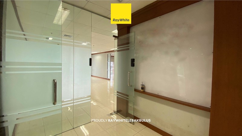 Disewakan Murah! Kantor/Tempat Usaha di Premium Area Jl Wijaya, Kby Baru 