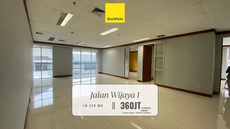 Disewakan Murah! Kantor/Tempat Usaha di Premium Area Jl Wijaya, Kby Baru 