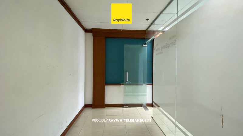 Disewakan Murah! Kantor/Tempat Usaha di Premium Area Jl Wijaya, Kby Baru 