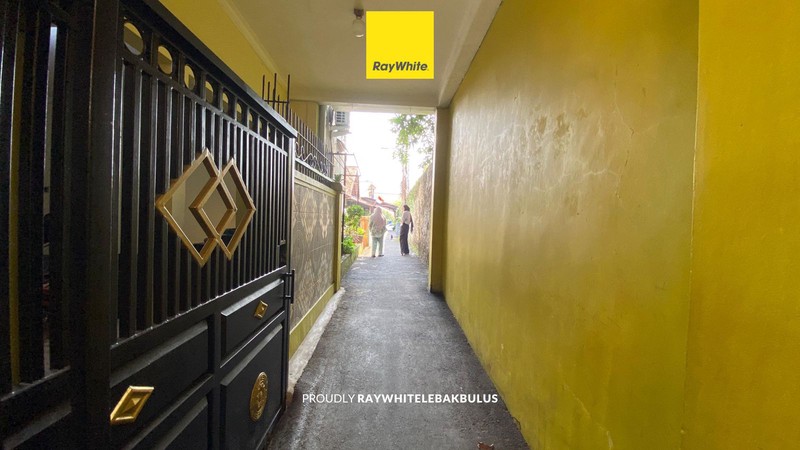 Dijual Cepat! Tempat Usaha Super Luas di Pinggir Jalan Kemang Raya (PRIME AREA)