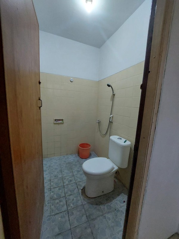 Rumah Cantik di Bintaro Jaya KT 4+1 KM 2+1, LT 200 m2 LB 240 Surat SHM