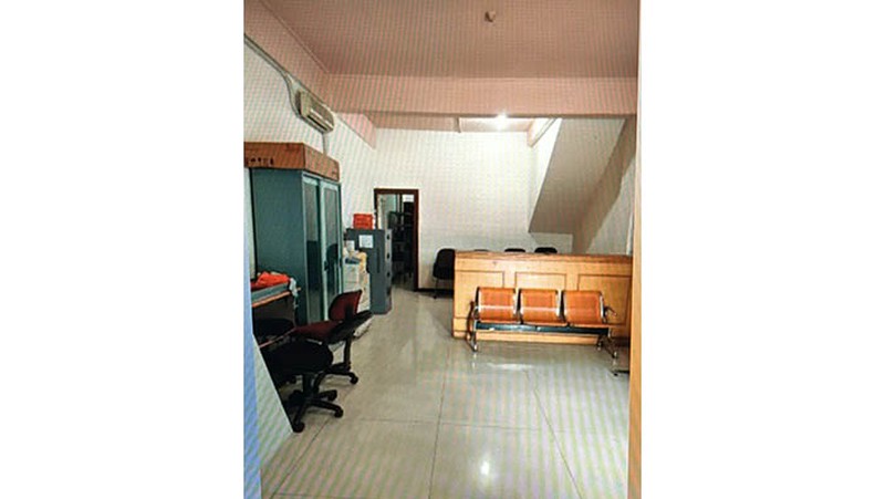 Ruko Jl Teh, Pinangsia, Luas 4x18m2.