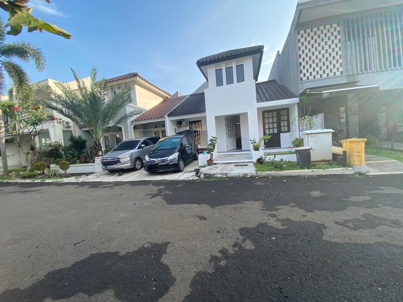 Rumah Bagus 1 Lantai, dalam Cluster siap huni di Bintaro Sektor 9