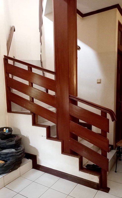 Dijual Rumah 2 lantai Lebak Lestari Indah Lebak Bulus, Jakarta Selatan