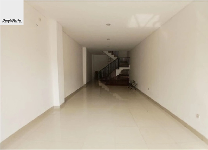 FOR RENT Ruko 3.5 Lantai Lokasi Ramai Tebet Barat Raya Jakarta Selatan