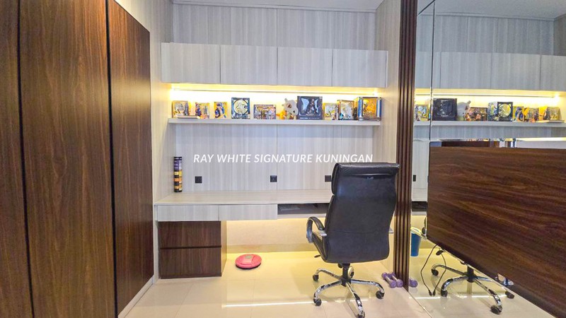 Rumah Mewah 2 Lantai di Banyan Ville The Green - BSD City