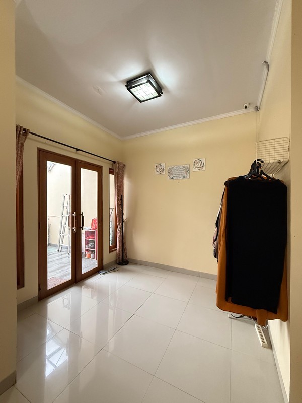Dijual Rumah Jl. Moh Kahfi Jagakarsa, Jakarta Selatan