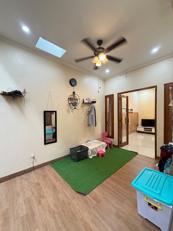 Dijual Rumah Jl. Moh Kahfi Jagakarsa, Jakarta Selatan