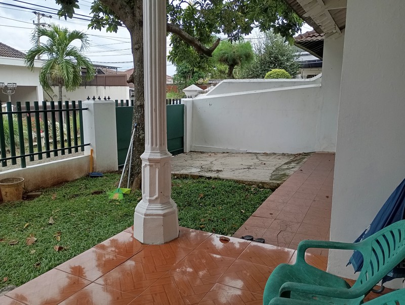 rumah luas 425 m2 di kedamaian bandar lampung