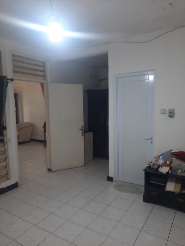 Dijual Rumah Komplek Wisma Cakra Depok