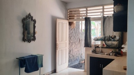 Dijual Rumah Komplek  Wisma Cakra Depok