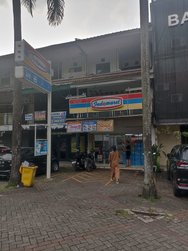 Ruko dengan Lingkungan sangat Ramai Griya Loka BSD