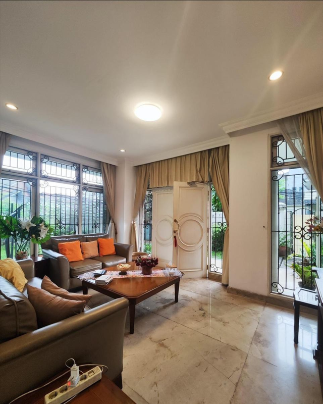 Dijual Rumah 2 Lantai Lebak Bulus, Jakarta Selatan