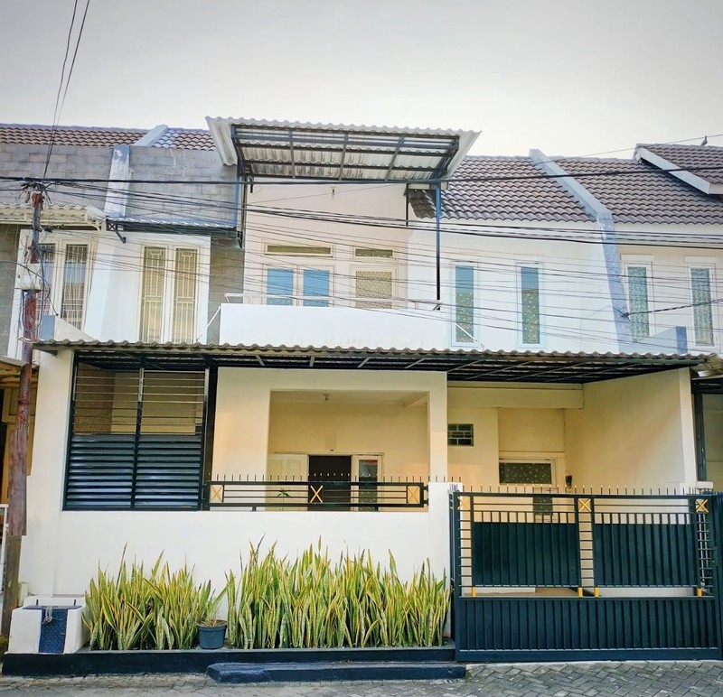Rumah Dijual Sentrapoint Gunung Anyar Surabaya Timur
