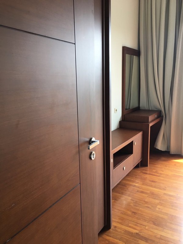 Disewakan rumah modern minimalis di Pondok Indah Area