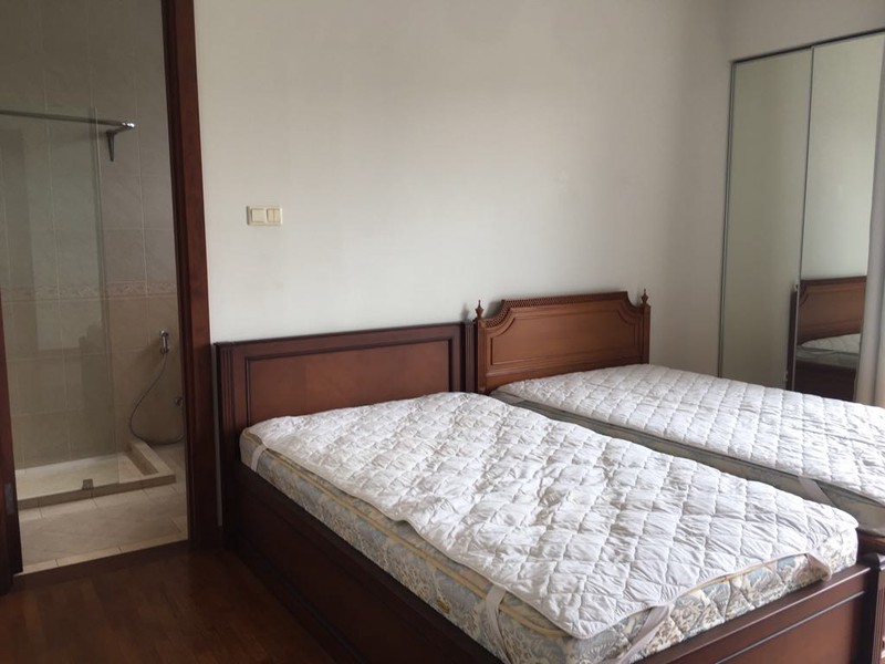 Disewakan rumah modern minimalis di Pondok Indah Area