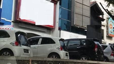 Ruko lokasi strategis di Bintaro Sektor 3