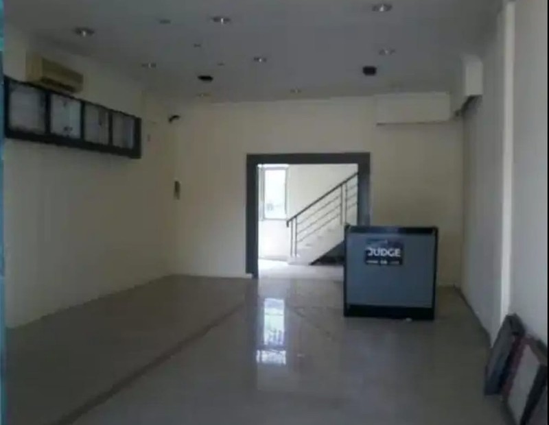 Ruko lokasi strategis di Bintaro Sektor 3