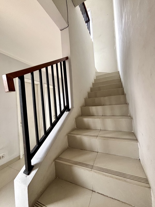 Rumah Minimalis Dalam Cluster Banting Harga di Graha Raya Bintaro