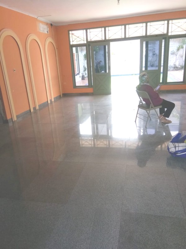 Disewa Rumah Ex Cafe Lokasi Strategis Di Kebayoran baru - Jakarta Selatan