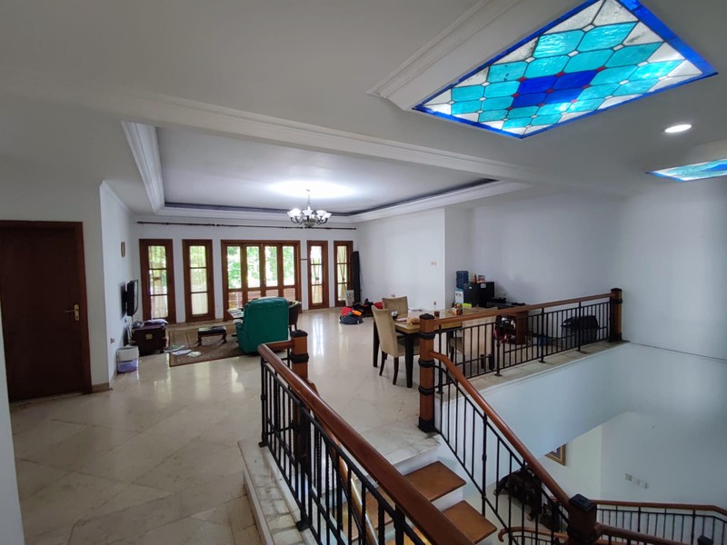 Dijual Rumah Siap Huni, Bagus, Lokasi Strategis Di Kebayoran Baru, Jakarta Selatan