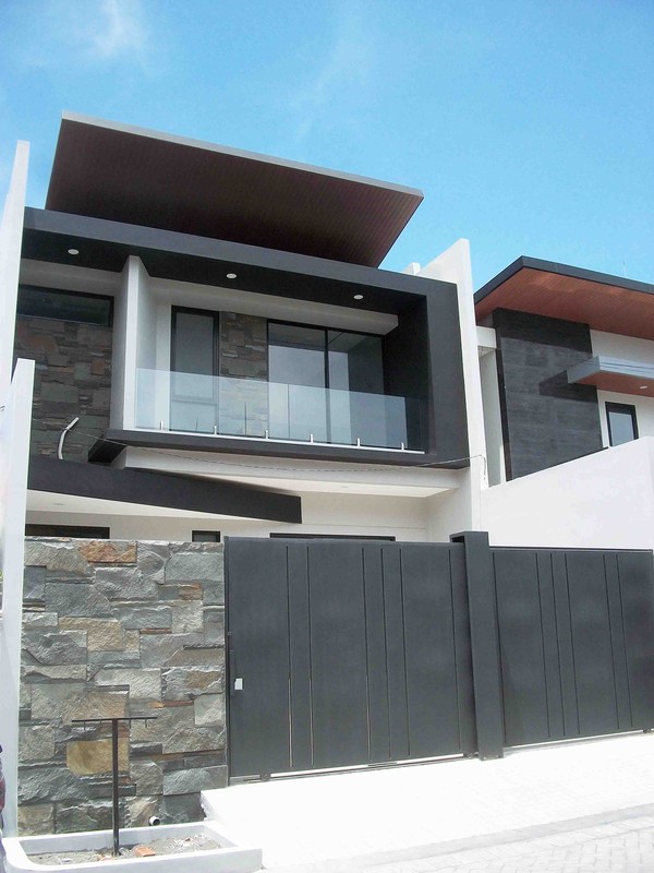 Rumah Baru Gress !!! di Manyar Jaya Surabaya Timur, Minimalis, 2 Lantai... SUDAH READY BURUANN !!!