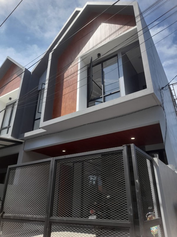 2 Milyar-an Rumah Baru Manyar Tirtoyoso Utara Dekat Manyar Kertoadi, Galaxy Mall, Kampus Its, Hokky Buah Merr, Pakuwon City, Raya Kertajaya Indah, Raya Dharmahusada Indah