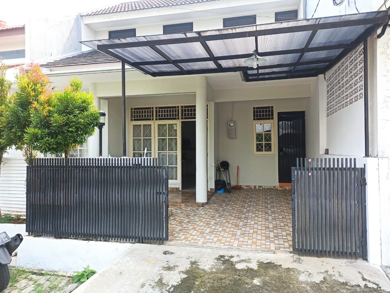 KT 5+1 KM 2+1 Bersih Bagus 2 Lantai Bintaro Sektor 9 Sertifikat SHM