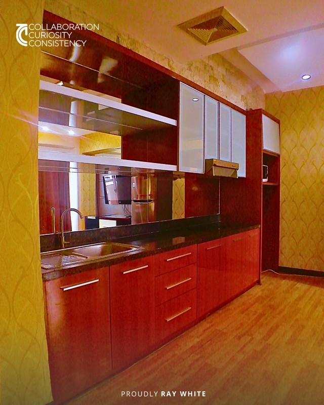 Jual/Sewa Apartemen 2 BR Murah dengan Good View di Pakuwon Wiyung Surabaya Barat dekat Dengan PTC dan Area Komersial