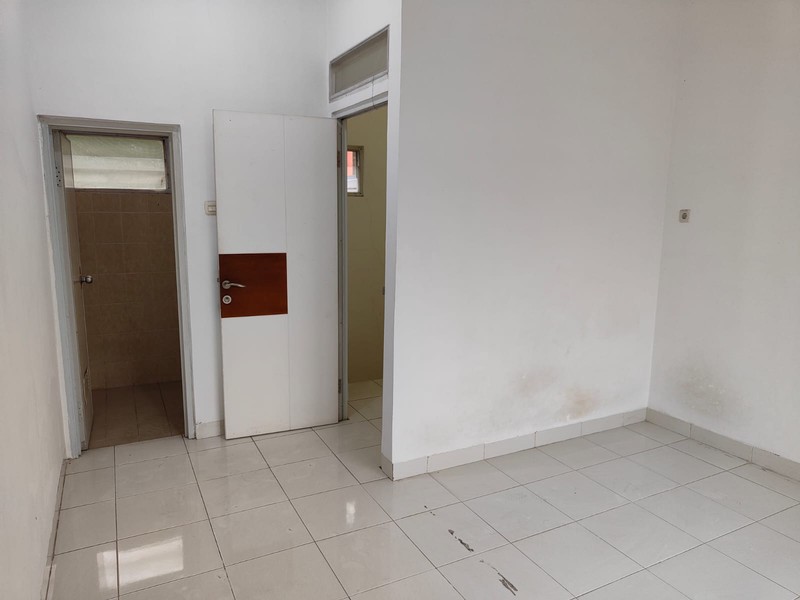 Rumah Cantik Siap Huni 2 Lantai di Balaraja KT 3 KM 2 Sertifikat SHM