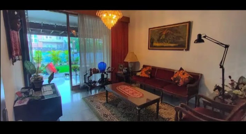 Dijual Rumah Lama Terawat Di Rawa Barat, Kebayoran baru, jakarta Selatan