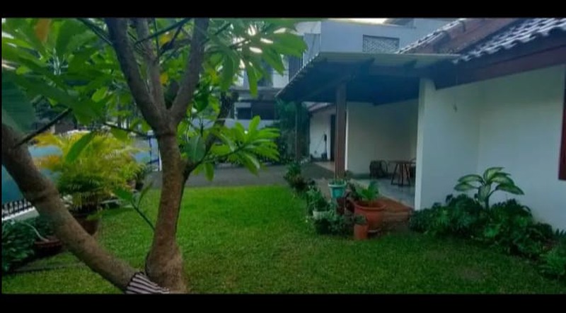Dijual Rumah Lama Terawat Di Rawa Barat, Kebayoran baru, jakarta Selatan