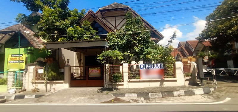 Rumah Tinggal Dekat Kampus AMIKOM 2, Condongcatur, Depok, Sleman