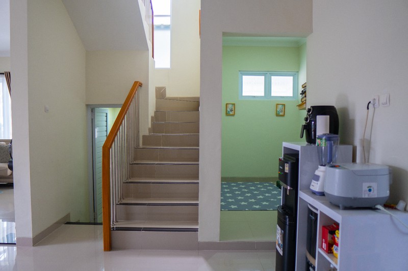 Rumah dlm cluster, bagus, 2 Lantai di Sleman Jogyakarta...