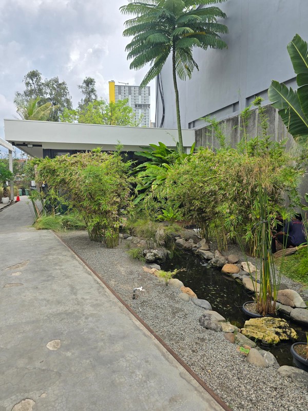 Ruang Usaha Cafe  Di Sunter, Jakarta Barat