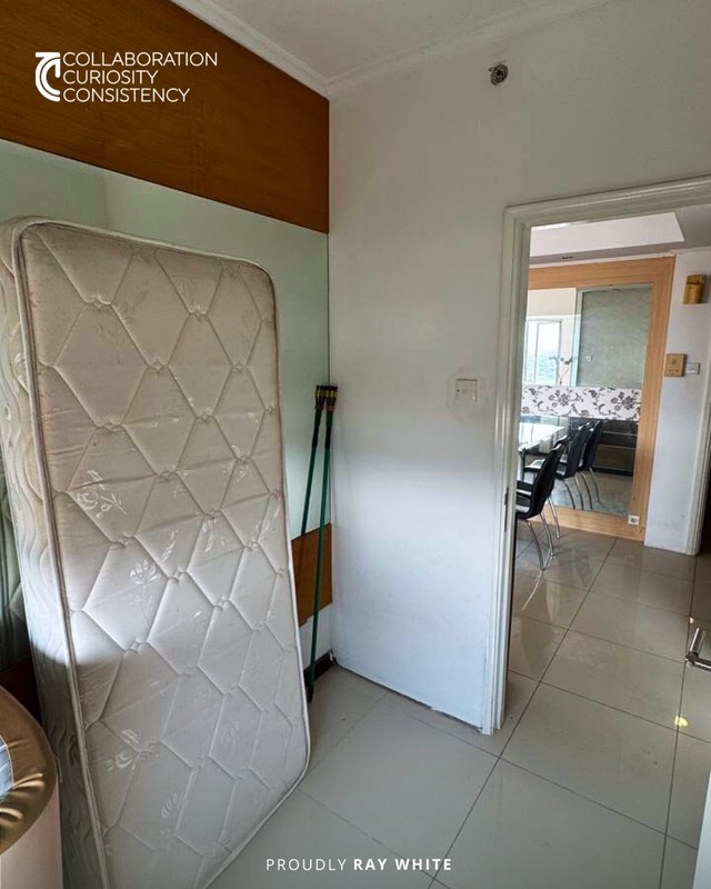 Disewakan Apartemen Waterplace Residence Tower E - 2BR Furnished, Harga Turun, Lokasi Super Strategis di Surabaya Barat!
