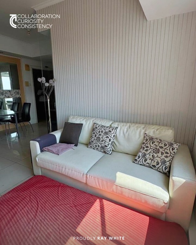 Disewakan Apartemen Waterplace Residence Tower E - 2BR Furnished, Harga Turun, Lokasi Super Strategis di Surabaya Barat!