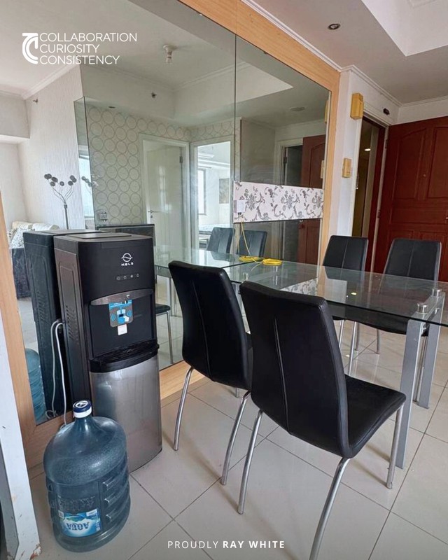 Disewakan Apartemen Waterplace Residence Tower E - 2BR Furnished, Harga Turun, Lokasi Super Strategis di Surabaya Barat!