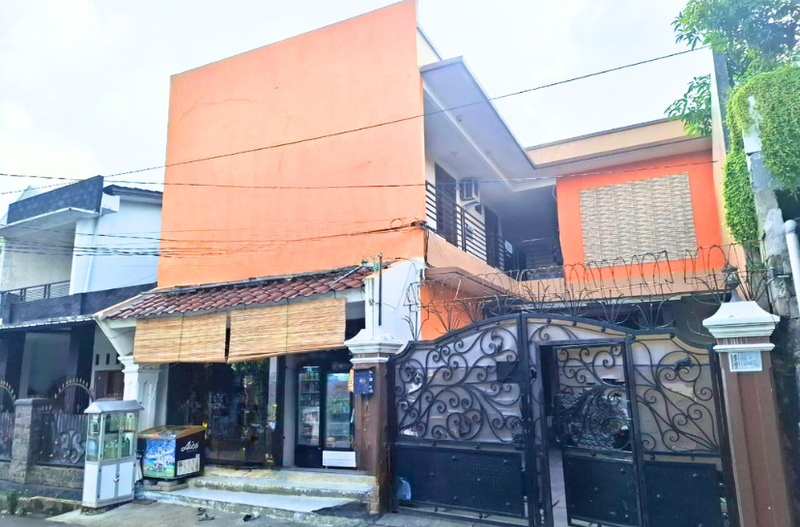 Rumah Kost 24 Kamar Full Furnished Dijual di Setu Cipayung Jaktim