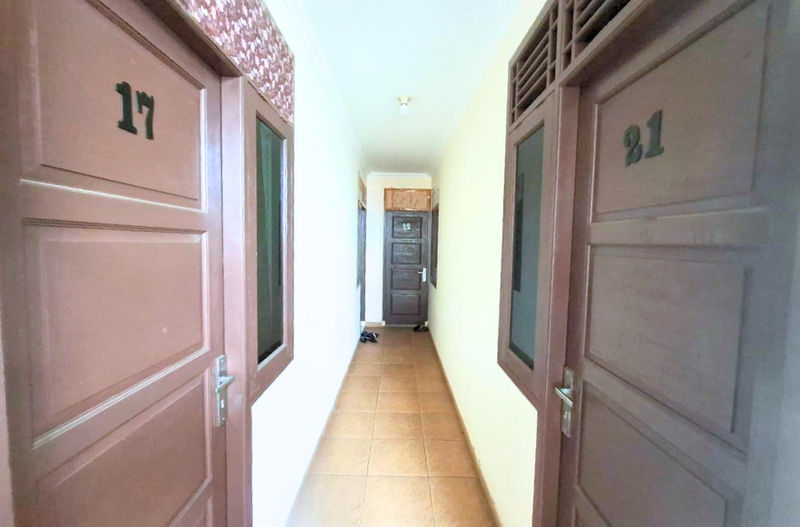 Rumah Kost 24 Kamar Full Furnished Dijual di Setu Cipayung Jaktim