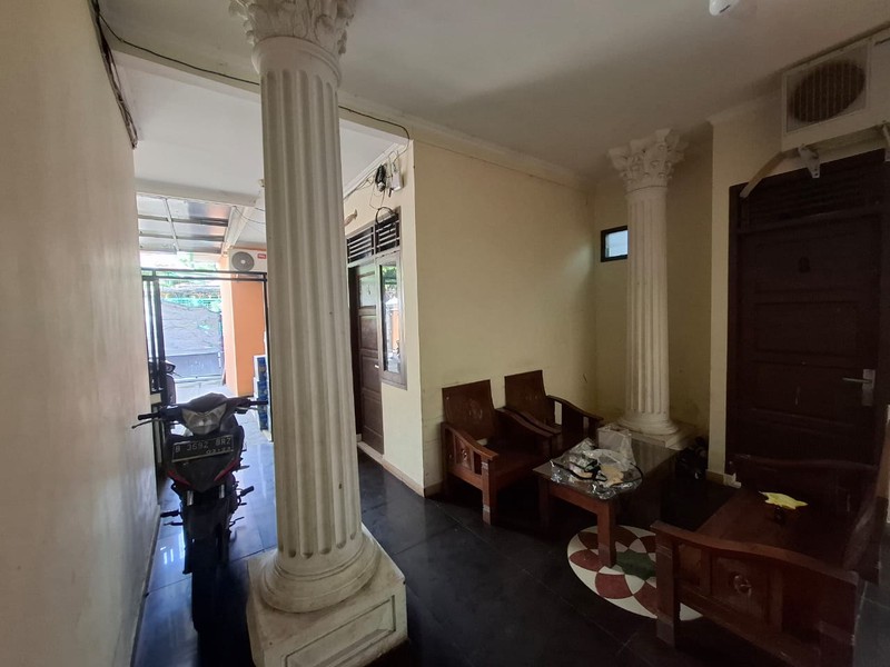 Rumah Kost 24 Kamar Full Furnished Dijual di Setu Cipayung Jaktim
