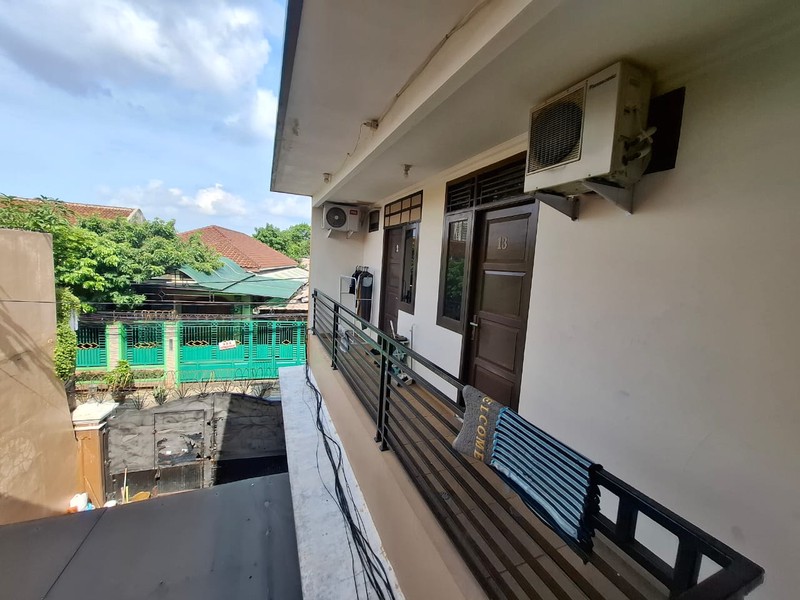 Rumah Kost 24 Kamar Full Furnished Dijual di Setu Cipayung Jaktim