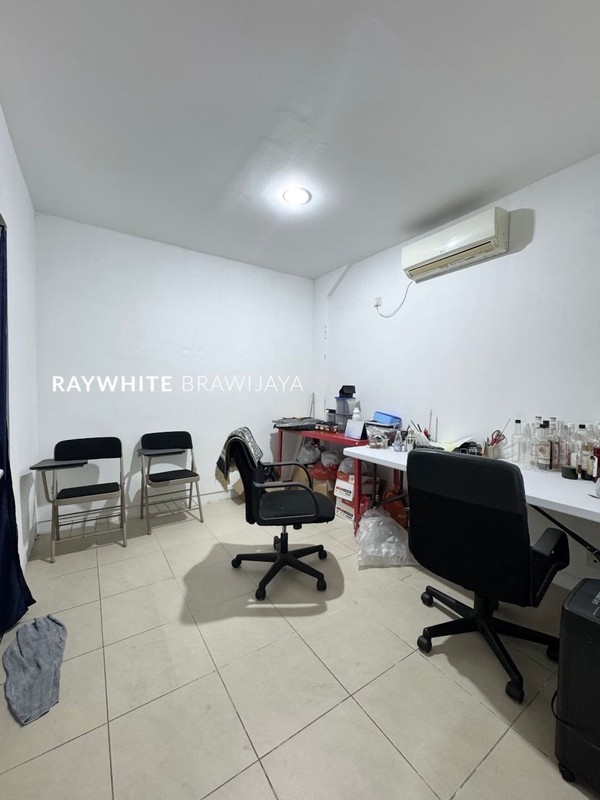 Rumah Cocok untuk Coliving Area Gunawarman