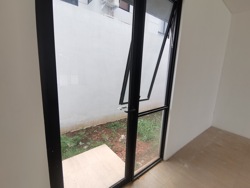 Ruko Gandeng The Hive Spark North Lippo Cikarang, seberang Central Park Meikarta