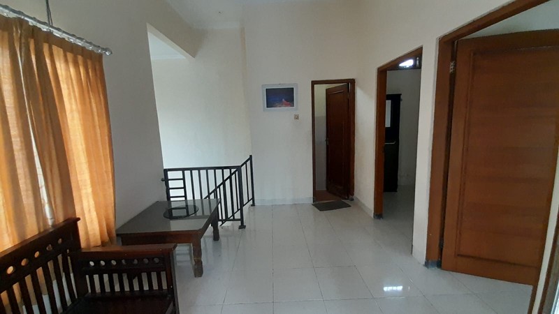 Disewakan Rumah 2 Lantai dalam Perum Titi Bumi Residence Gamping Sleman 