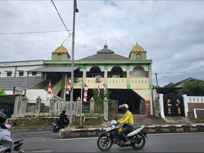 rumah 3156 dan gedung jalan pramuka bandar lampung
