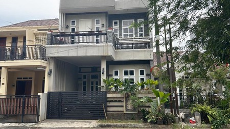 Hunian 2 Lantai Dalam Komplek di Cinere 10 menit ke Tol Limo