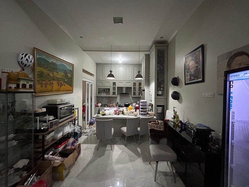 Hunian 2 Lantai Dalam Komplek di Cinere 10 menit ke Tol Limo